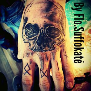 #Skull #blackandgrey #skulladdict #Odin #Runes #kwadronneedles #alphasuperfluid #2hour #Session