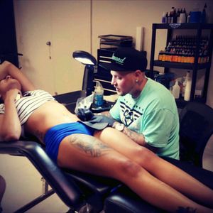 Me tattooing!