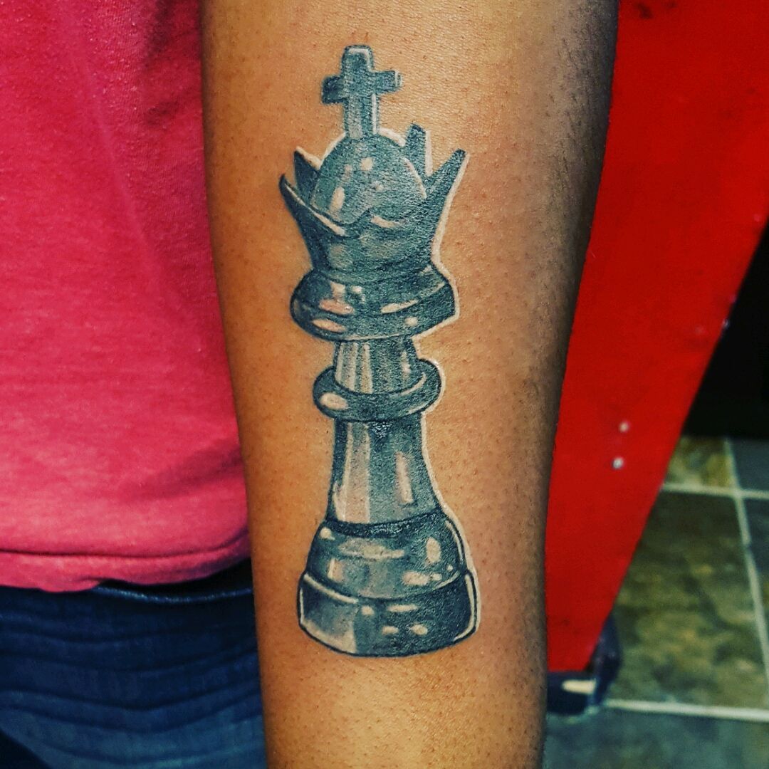 tommybrantner:king-and-queen-king-queen-chess-game-chess-tattoo