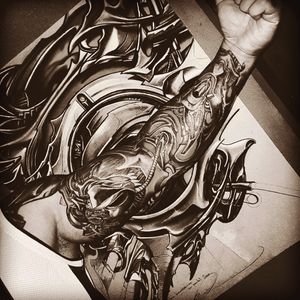 Tattoo Artist Brazil Biomechanics