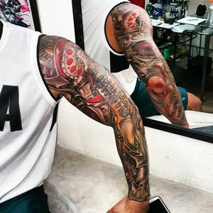 Biomech sleeve by @Dallier #tattoodo #TattoodoApp #tattoodoBR #tatuagem #tattoo #biomecanico #biomech #colorida #colorful #tatuadoresdobrasil #AlexandreDallier