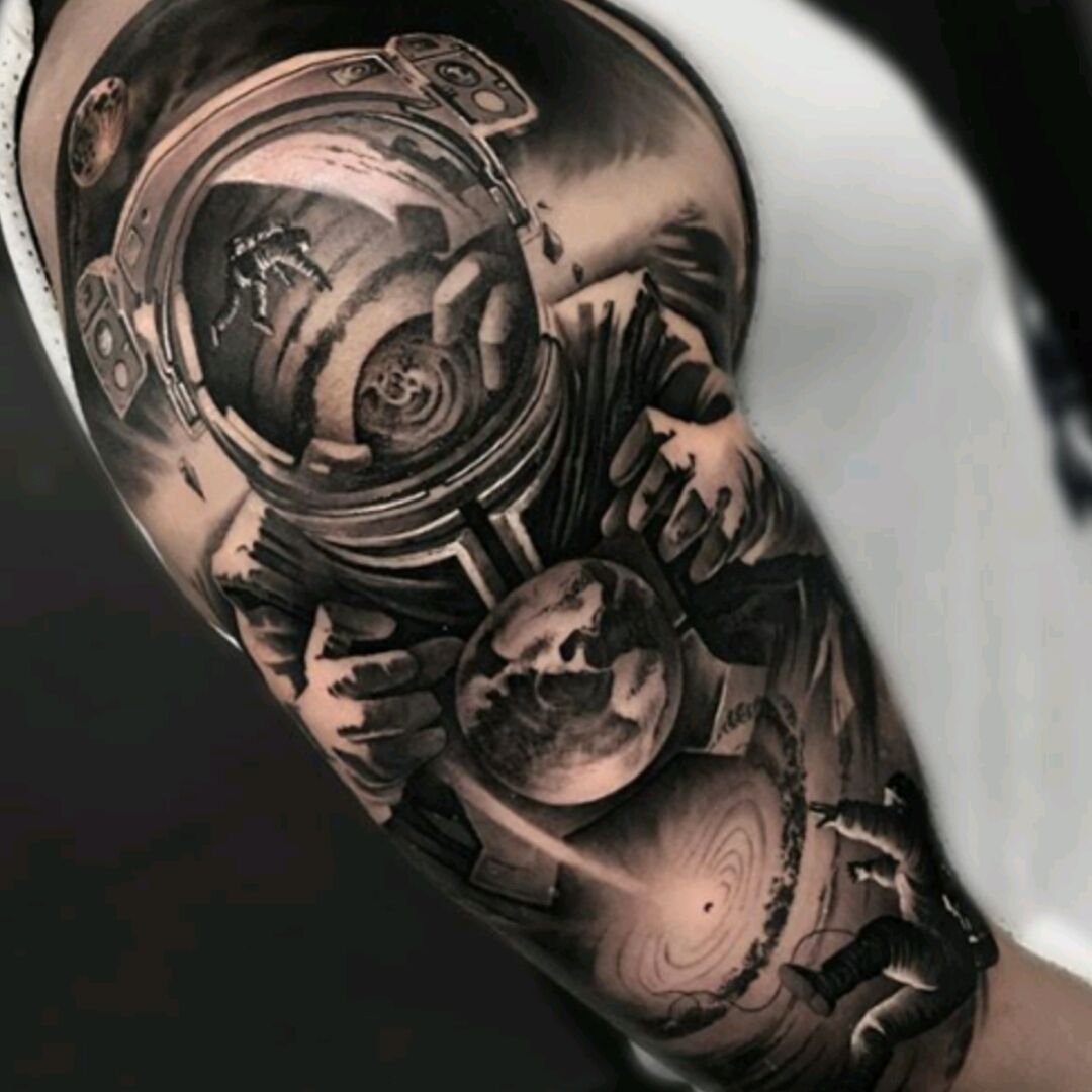 Pride N Envy Tattoos on Twitter This Extraterrestrial sleeve in progress  made by our talented artist cheetotattoos is literally out of this world  Astronaut is healed astronaut realism tatts blacktattz alien  extraterrestrial 