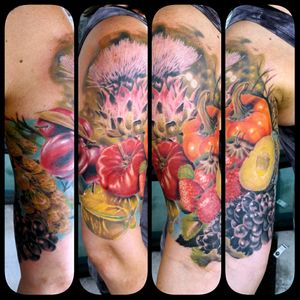 Some pictures of the #vegansleeve in progress 🤗 #plums #bellpepper #Tattoo #Sleeve #inprogress #tomato #paprikatattoo #paprika #grapes #artichoketattoo #plumtattoo #erdbeeren #fruits #obst #gemuese #avocado #strawberrytattoo #worldfamousink #customdesign #customtattoo #mrttattoo #artist #Tattooartist #torstenmatthes #tattoocomposition #fullcustomtattoo #jacksonville #florida @sacredseal @fullcustomtattoo @phucstyxtattoosupply @pride_tattoo_needles @electricink