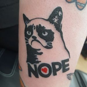 Grumpy cat#grumpycat #tattoo #flashdesign #gapfiller #apprentice #tattooapprentice #lornaloutattoo #allseeingeyetattoolounge #dewsbury #yorkshire