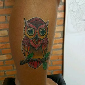 Corujinha #Diego #diegolopes #diegolopestattoo #coruja #corujinha #colorida #collor #owl #owltattoo #littleowl #corujatattoo #tatuagemdecoruja #style #tattoostyle