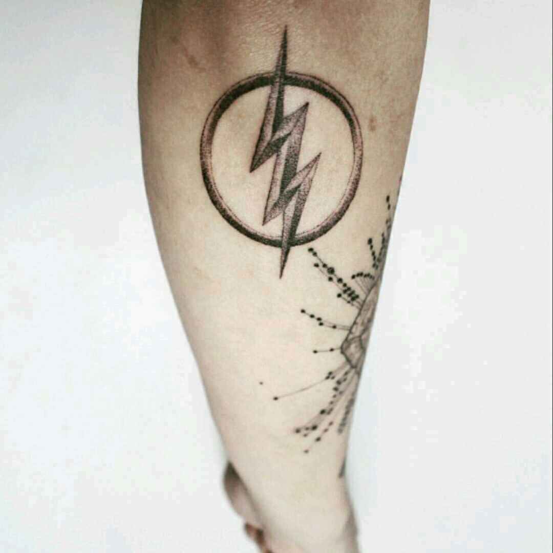 10 Heroic Tattoos Of The Flash  Tattoodo