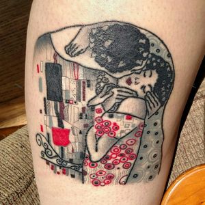 New tattoo based on Gustav Klimt's painting "The Kiss" Artist: Ben Wight at Pyramid Arts in Rochester, NY.
