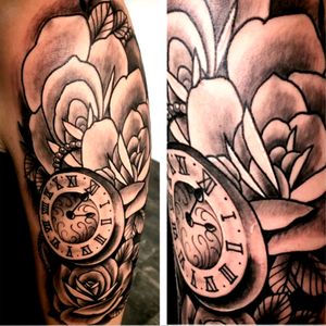 #arm #upperarm #clock #clocktattoo #roses #rosetattoo #blackandgrey #blackandgreytattoo