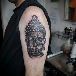 #tattoo #tattooing #buddha #blackandgrey #blackandgreytattoo #skull