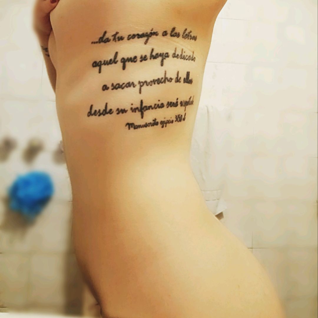 Tattoo uploaded by Florlynch • Da tu corazón a las letras #letters #quote  #reader #read #letras #inkedgirls • Tattoodo