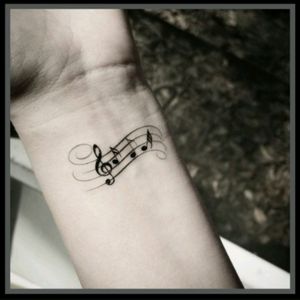 Music #music #musictatttoo #tattoo #mini #minitattoo #minimalistic #minimalist #small #smalltattoo #keyofviolin #key #of #violin