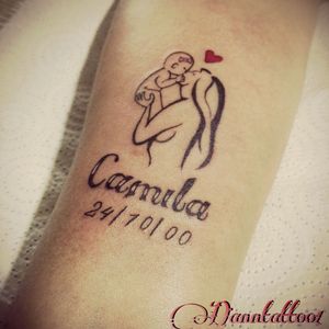 #loveofmom #loveofmother #loveoffamily #amordemadre #amordefamilia #tattoolove #tattooloveofmom #tattooloveofmother #tatuajeamordemadre #tatuajeamordefamilia #tattoo #tatuaje #ink #inked #womaninked