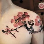 By #chenjie.newtattoo #watercolor #inkpainting #chinesestyle #flower #floral