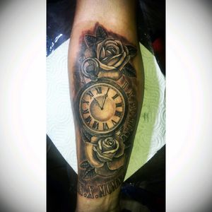 #tattoo #forearm #clocktattoo #roses #rosetattoo