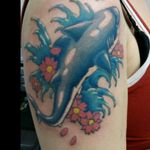 I didn't do the blackwork, I only finished the color. #inkcap #tattoos #art #shark #sharktattoos #color #colortattoo