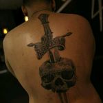 #tattoo #blackandgrey #skulltattoo #sword #backtattoo #equaliserproton #munich #realistic
