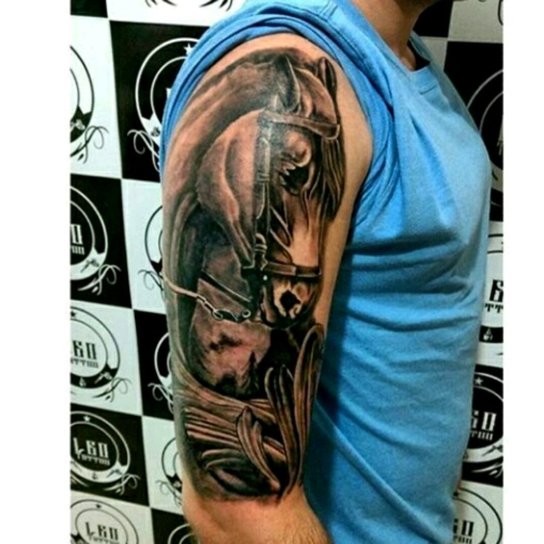 Tattoo uploaded by Victor Duarte • Cavalo, xadrez • Tattoodo