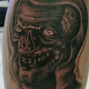 Crypt keeper on calf