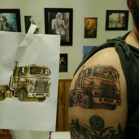 Flash tattoo