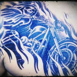 .Para VC que desejar ter uma arte de tattoo Tribal, neste estilo só chamar no whatzap.(11)SP.tim.9-7765-3615.Renato Portugal..orçamento s.#tribal.#tattoo#issoépilotaravida #pqrodarepreciso  #motoclube #motorcycle #brotherhood #naestrada #ontheroad #custom #customlife #customculture #livetoride #ridetolive