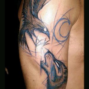 Crow vs Wolf #tattoo #tattoodo #blackandblue #black #blue #bluecrow #bluewolf #moon #night #sketch