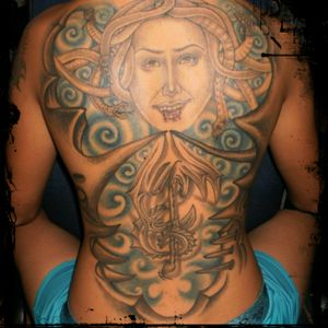 Fechamento de costas Fullback tattoo... #tattoofullback #fechamentoDeCostas #landscape #abstracttattoo #tattoosurealistic #tattoobrasil #tatuadoresdobrasil #Tattoodo