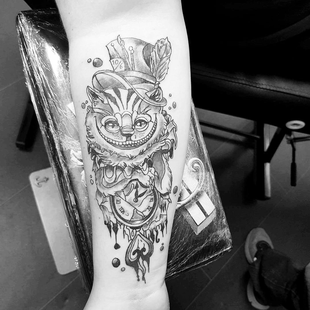 130 Cheshire Cat tattoos ideas  cheshire cat tattoo cheshire cat alice  in wonderland
