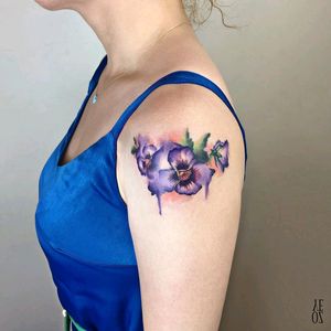 By #YelizÖzcan #watercolor #violet #flowers #flowertattoo