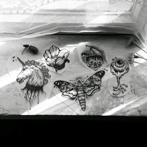 Flash tattoo
