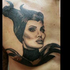 Maleficent tattoo by Gatuska from La Tinta Nuestra.