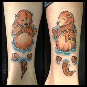 Significant otter! #otter #cartoonish #sisters #coupletattoo #friends #glasgow #scotland