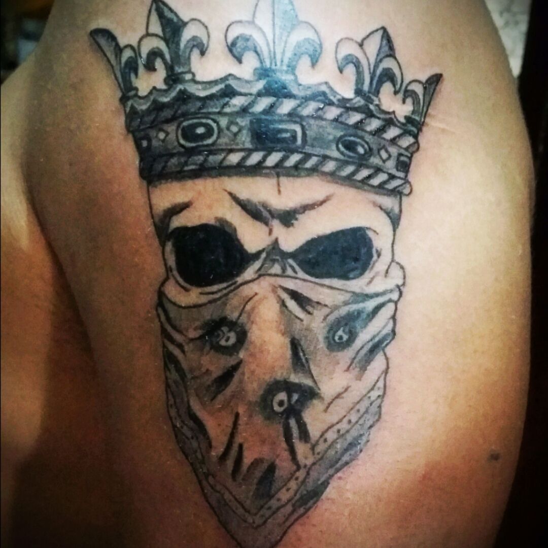 Black and gray realism skull bandana tattoo  Bandana tattoo Sleeve tattoos  Gangster tattoos