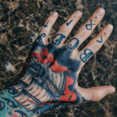 My revamped ship hand tattoo Artist @siho_tattooist shop @inkholic Follow me on Instagram 1tombrennan #hand #handtattoo #oldschool #oldschooltattoo #traditional #traditionaltattoo #ship #sea #ocean #shiptattoo #nautical