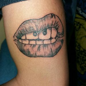 #tattooecuador #tatuajesEcuador #boca #labios #lips #piercing