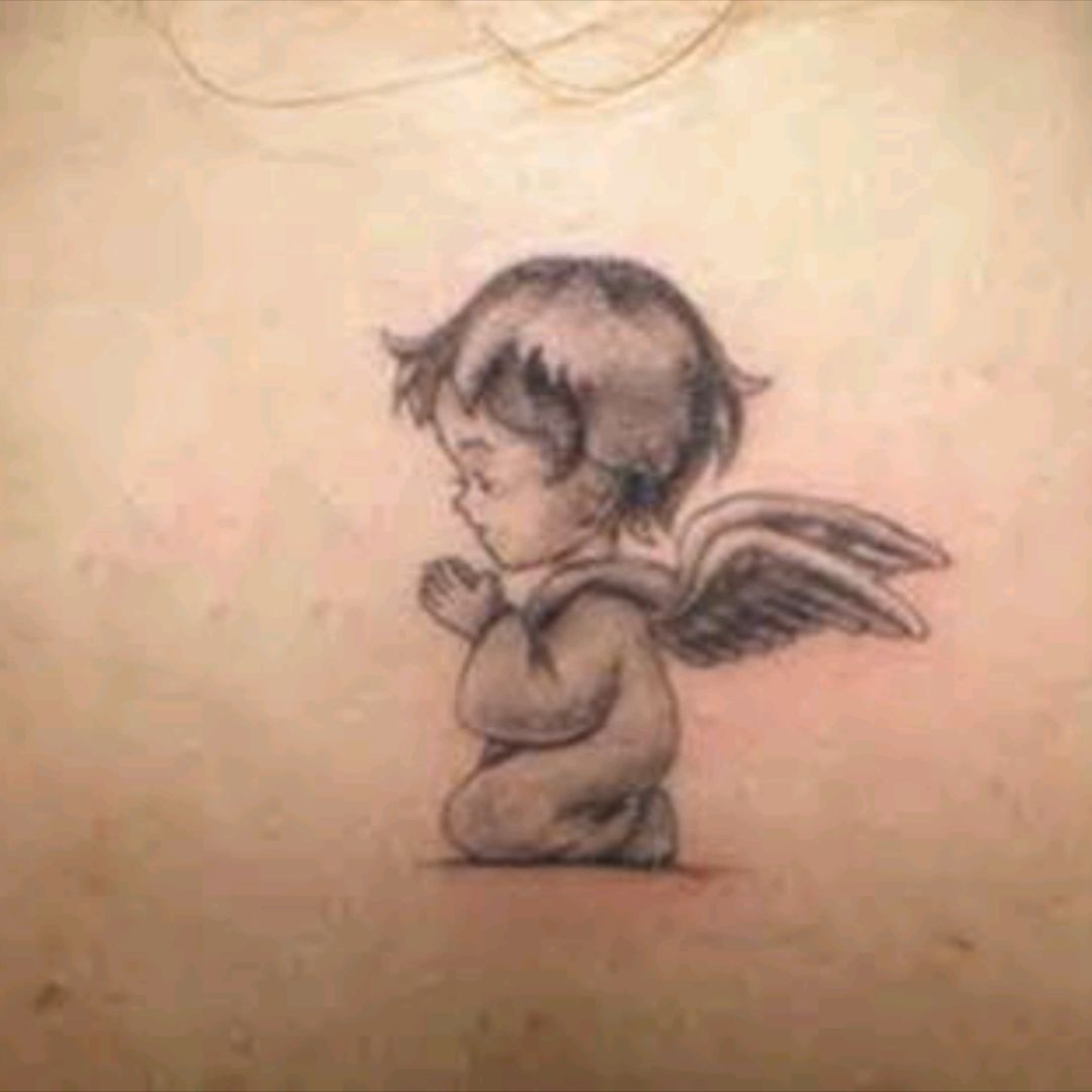 татуировка ангела маленькая