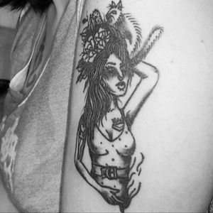 My tattoo has 2 tattoo's.Made by Helena Matuti. #amywhinehouse #blackworktattoo