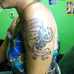 Fight Like A Woman. Dotwork Tattoo.#annytattoomanaus #tatuadorademanaus #tattooartist #feminist #dotwork #dotworktattoo