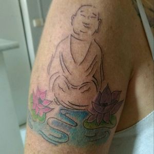Le Bouddha pour la maman ;) #tattoo #ink #bouddha #passiondudessin #famille #marseille #nofilters