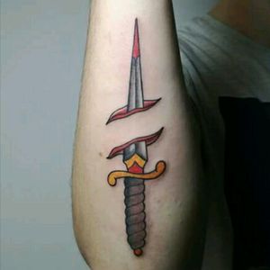 Traditional dagger old shool