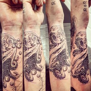 #octopus #fisherman #tat #tatt #tattoo #tattooartist #ink #inklove #swag #dm #detail #swag #dm #cool #uk #kent #hernebay #england #instatattoo #nopain #nogain #blackwork #likemypic #awesome #blackandgrey