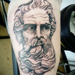 Zeus piece, addition to an ongoing sleeve