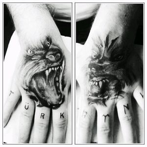 #Wolf #Wölfe #Hand #tattoo#blackfoto #Cheyenne #follow #follower #followed #blackandgrey #artist #inked #inkedmann #dreamtatto