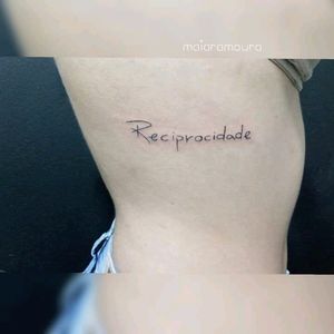 #tattoo #exclusive caligrafia minha. #maiaramoura #studio #blacktattoo #tatuadoresbrasileiros  #escrita  #writingtattoo #fineline #finelinetattoo #tatuagem #tatuagemfeminina