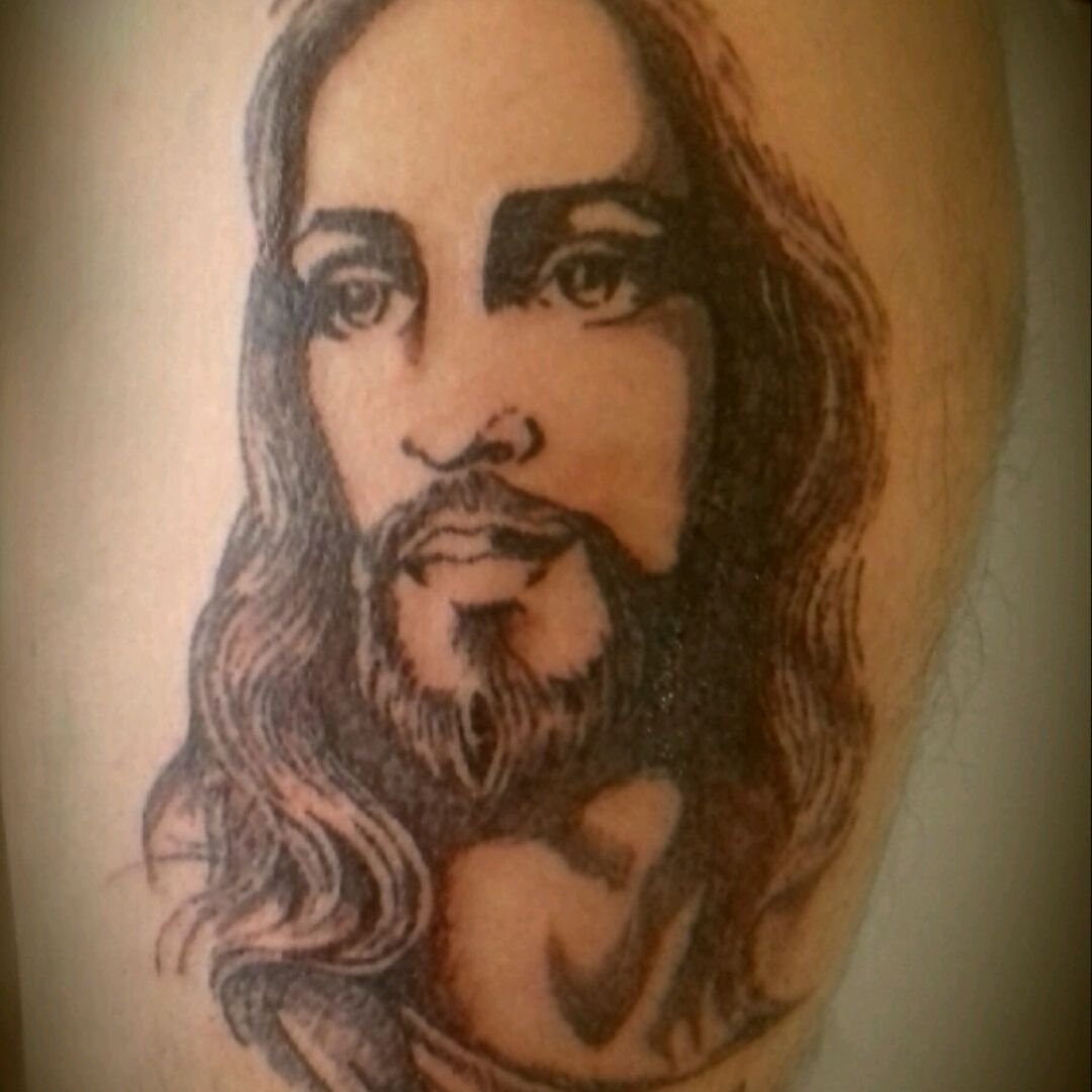 Andre R Flores • Tattoo Artist • Tattoodo