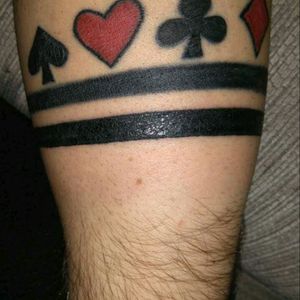 #poker #lines #geometric #symetric #heart #red #black #tattoo #ink