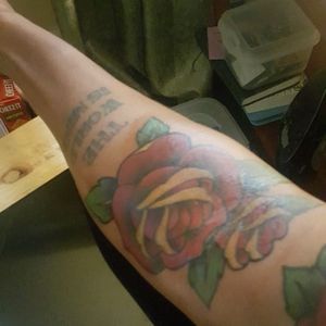 Another addition to the collection of roses on my right arm.