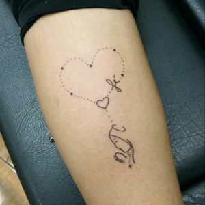 Tattoo delicada feita por mim. Agendamentos pelo (11)993776985#ericskavinsktattoo #tercotattoo #fetattoo #tatoosanta #delicatetattoo #tattoodelicada #girltattoo #tattoofeminina #tattooreligiosa #namps #electricink #extremeskincare #tattooguest #tguest #tattoodo #tattoo #inked #tatuagem #follow4follow #like4like #tattoodoapp #tattoodo #tattoodobr