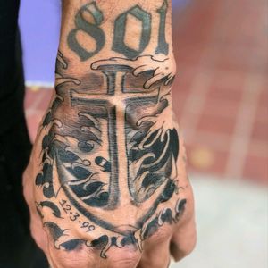 Hand anchor with some finger waves!! Thanks for looking!!