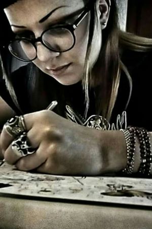 #tattooedgirls #inkedgirl #inkedgirls #tatouage #girlswithink #tattooshop #tattoogirl #coverup #tattooing #colortattoo #inkedup #tats #instatattoo #tattooflash #bodyart #tattoodesign #tattoolife #tat #tatuaje #drawing #traditionaltattoo #love #art #tattoos #inked #tattooartist #tattooed #girlswithtattoos #tattooart #artist