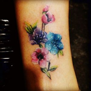 #tattoo #tattoos  #tattooart  #tatuarte #tatuajes #inked #ink #inkedboys #inkedgirls #tinta #maffiusstattoo #Flowers #Flores